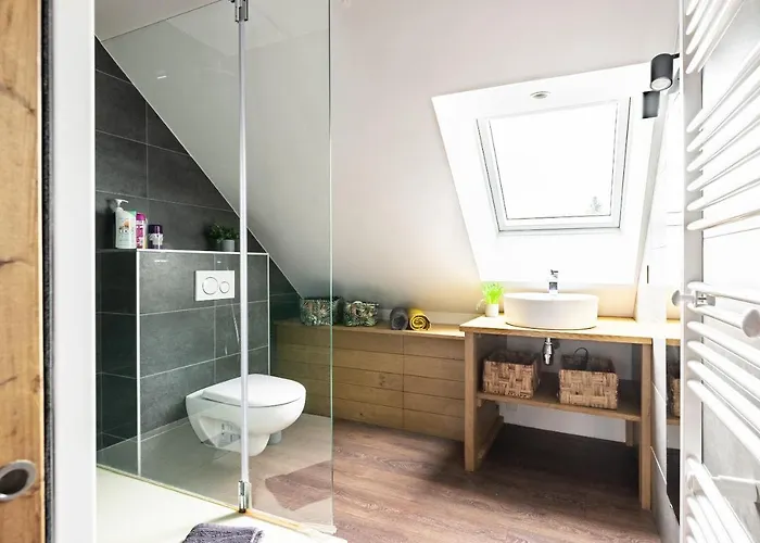 Sous Le Des Remparts